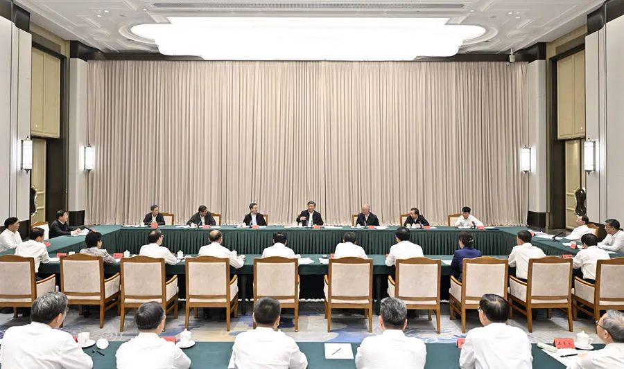 【前沿】儲能|習(xí)近平：加快發(fā)展風(fēng)電、光電等清潔能源，建設(shè)風(fēng)光火核儲一體化能源基地